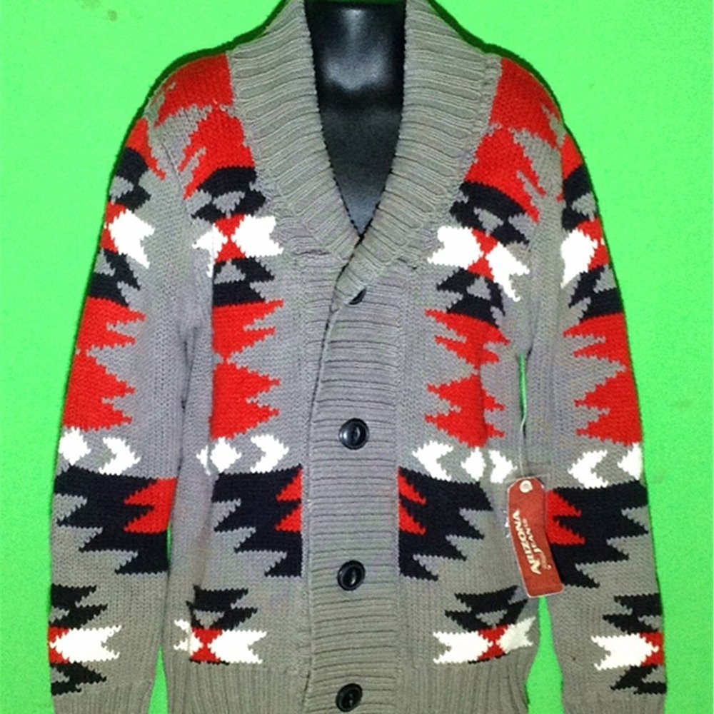 NWT ARIZONA JEAN Boy's 60% Cotton 40% Acrylic gray red  Sweater Size--XS (4/5)